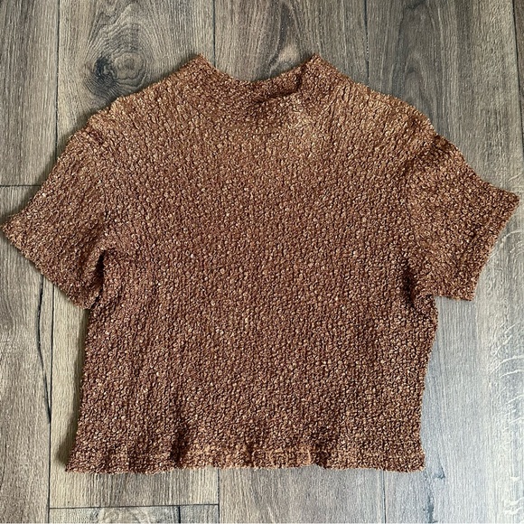 Azzura short sleeve crop top size large - Picture 1 of 8